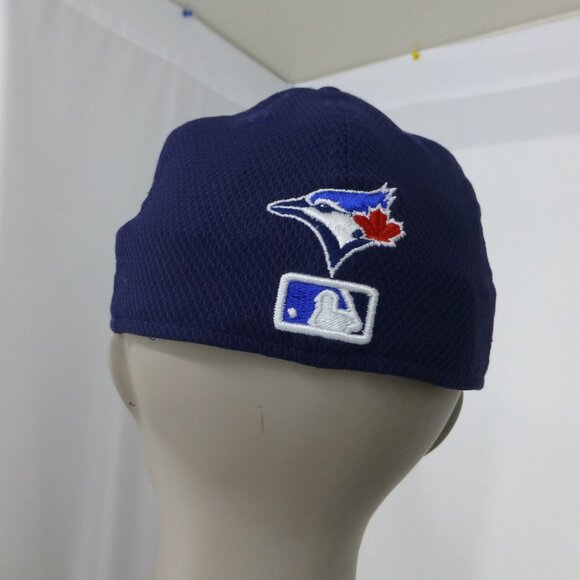 Toronto Blue Jays Maple Leaf Logo 7 Inches Fitted Hat - Picture 4 of 15